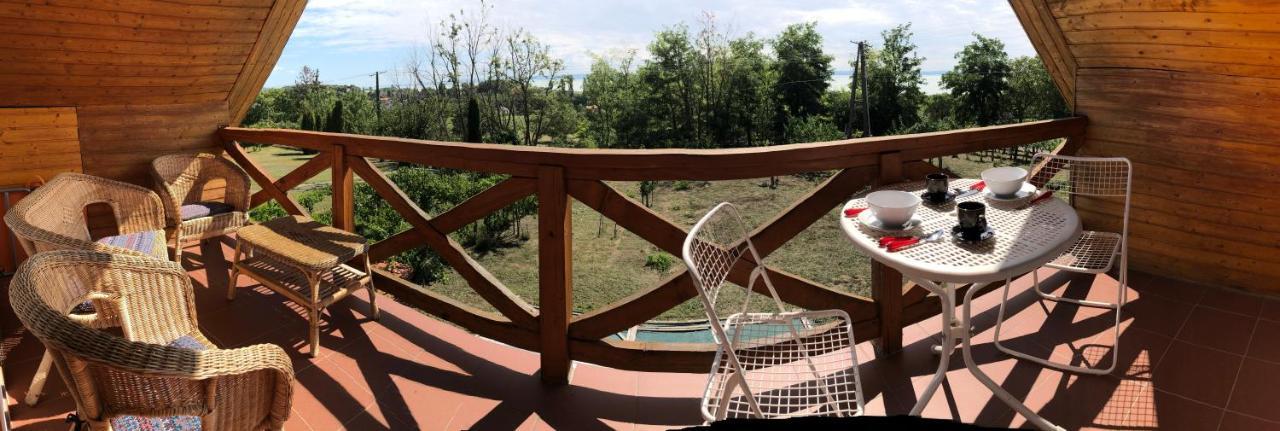 Szoloskert Studio Apartman Ábrahámhegy Zewnętrze zdjęcie