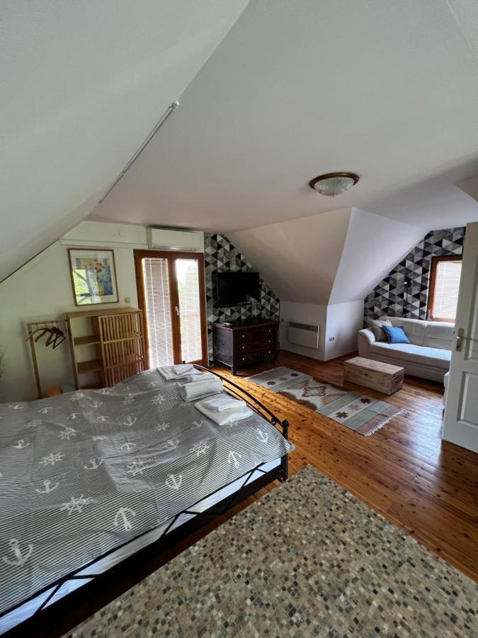 Szoloskert Studio Apartman Ábrahámhegy Zewnętrze zdjęcie